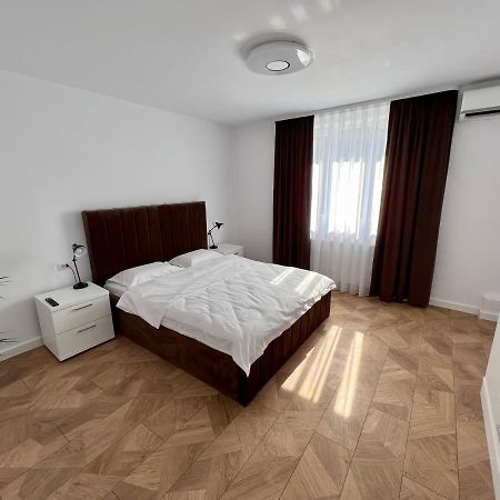 Ancodirect Apartments Radauti Ngoại thất bức ảnh